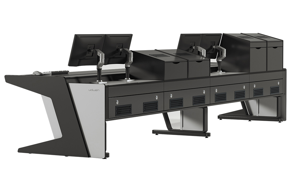 The equipment compartment is designed with partitions, and strong and weak current are routed separately.